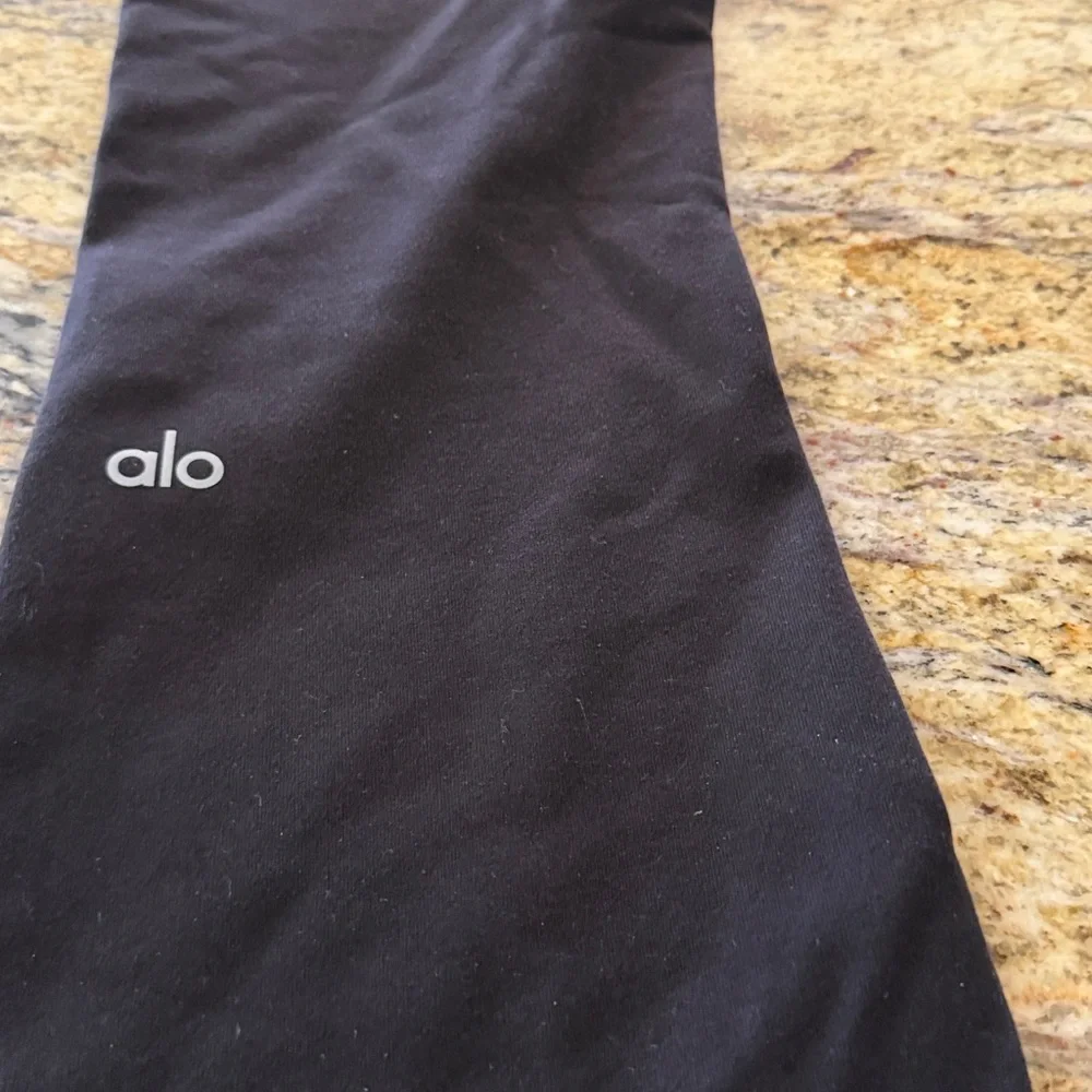 ALO Yoga Black leggings